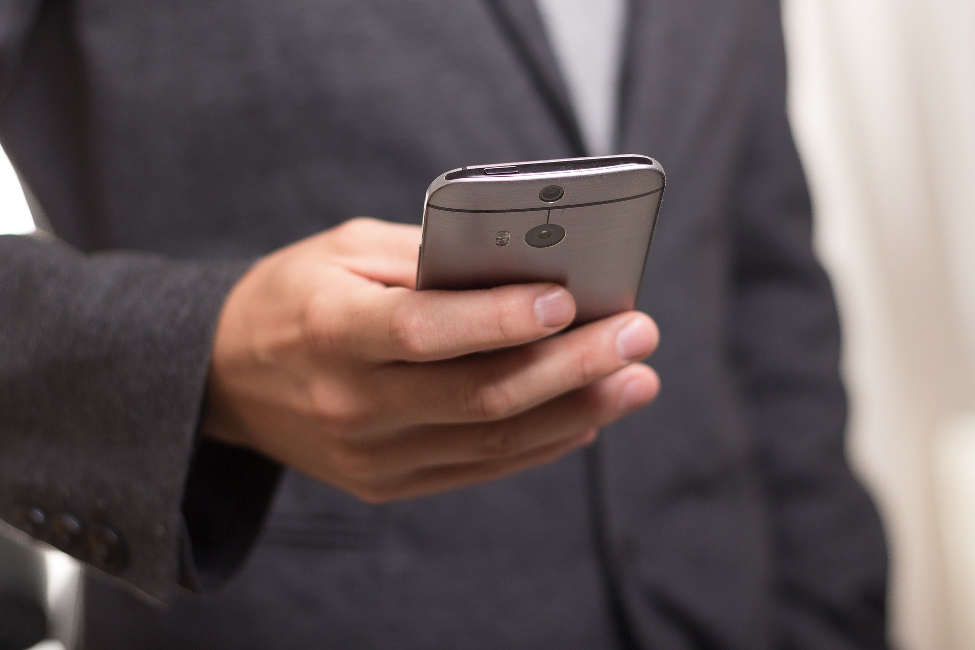 La CCD arrive sur vos téléphones portables